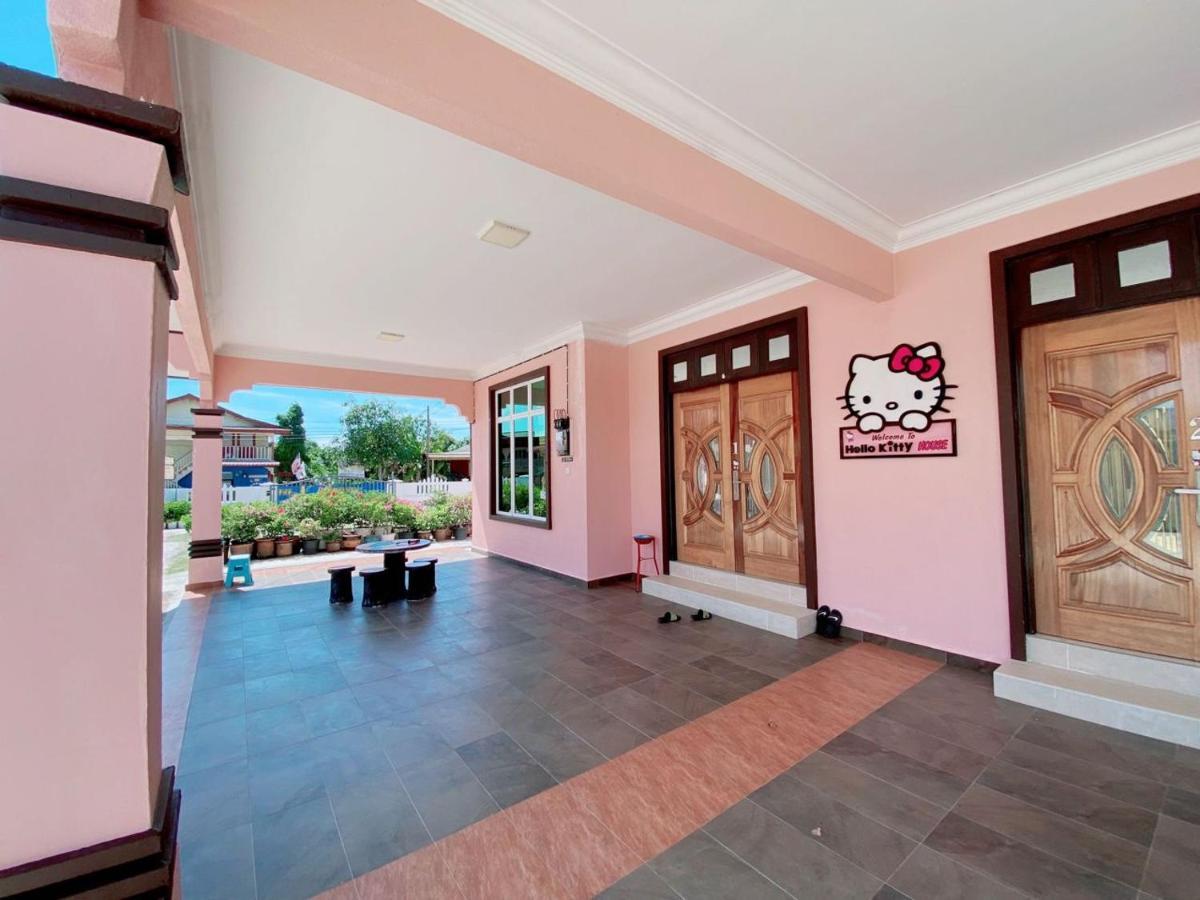 Hellokitty House - Unit 1 Villa Kuala Terengganu Exterior photo
